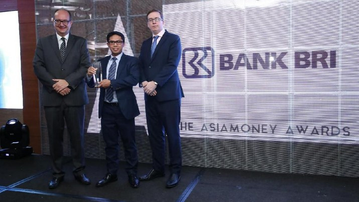 BRI Raih Gelar Best Bank for CSR di Indonesia dalam ajang Asiamoney Best Bank Awards 2019