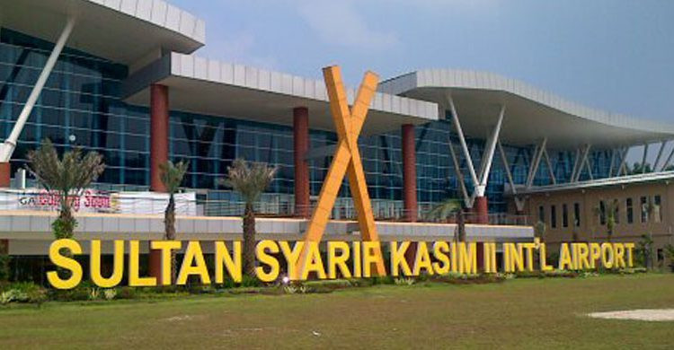 Bandara Sultan Syari Kasim II Pekanbaru  Tetap Kedepankan Protokol Kesehatan. Setelah Pelonggaran Penerbangan