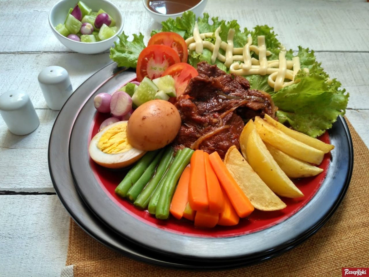 Jelajah Kuliner Nusantara: SELAT SOLO, Ikon Budaya Yang Dinamis