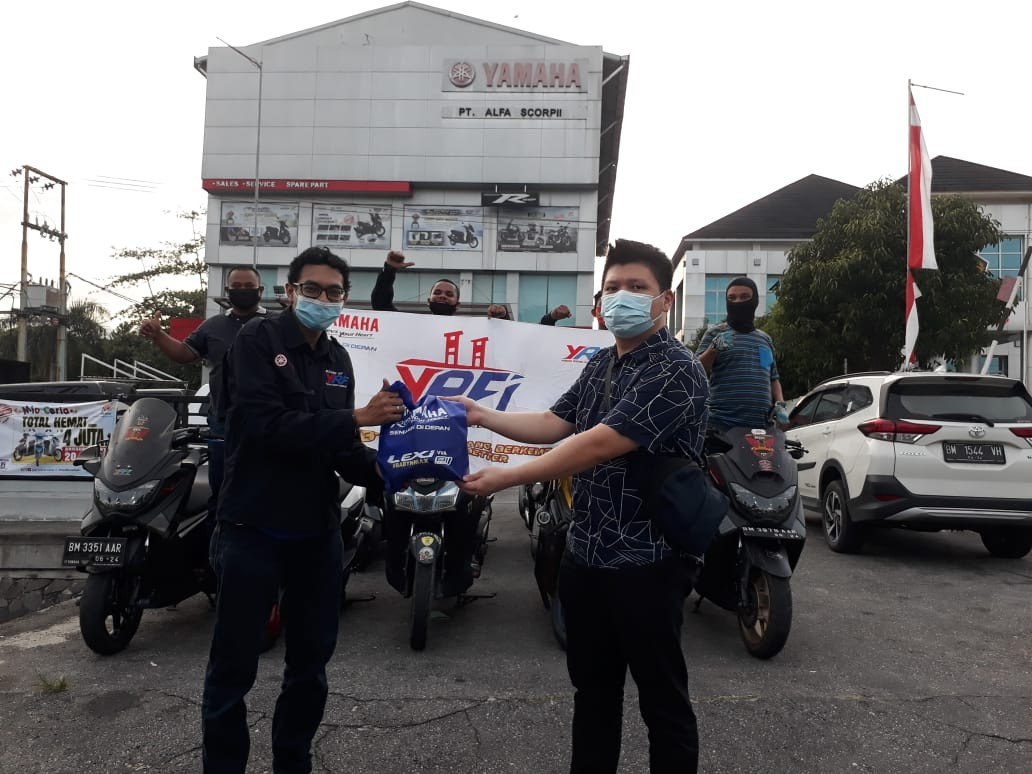 Komunitas Pecinta Motor Yamaha Asal Palembang Jauh-Jauh Berkunjung Ke Pekanbaru Untuk Silaturahmi