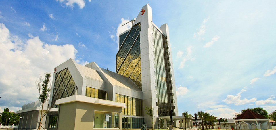 Bakal Jadi Bank Syariah, Bank Riau Kepri Akselerasi Proses Konversi