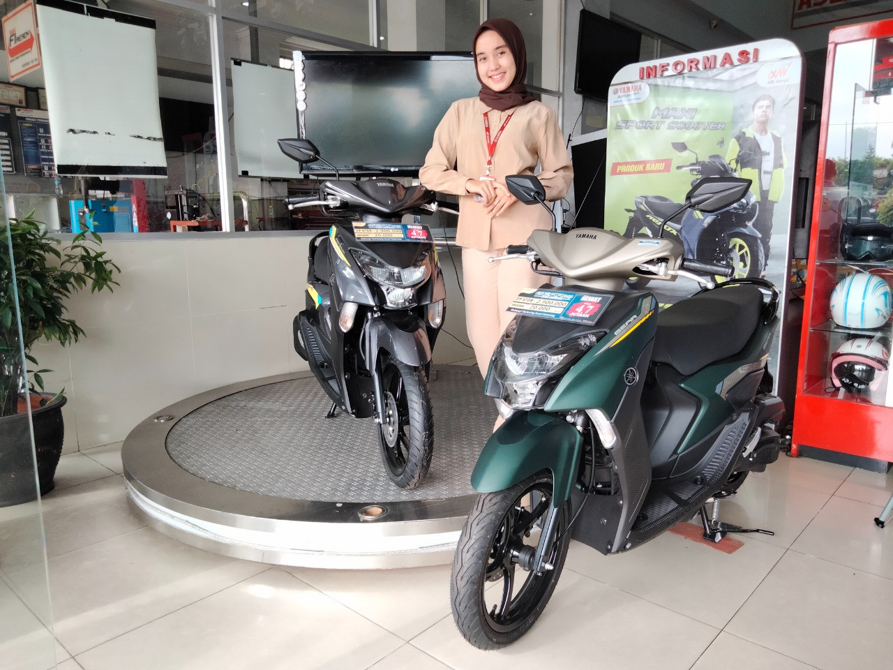 Sambut Imlek, PT Alfa Scorpii Pekanbaru Berikan Promo Spesial Untuk Pembelian Yamaha Gear 125