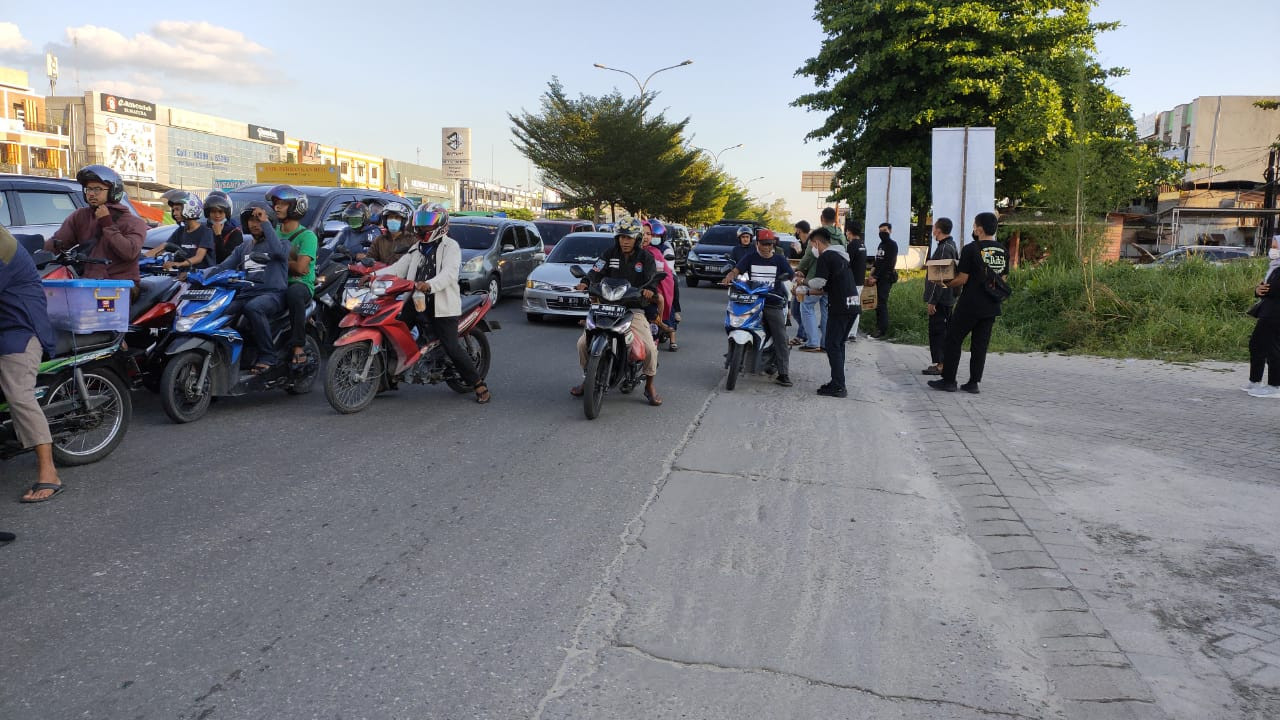 Alfa Scorpii Bersama Komunitas Yamaha XSR 155 Bakti Sosial Ramadhan