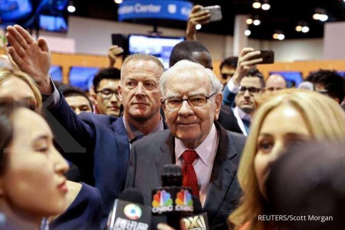 INSPIRATIF Saat Orang-orang Baca Playboy, Warren Buffett Baca Laporan Keuangan