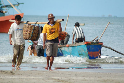 TUNAI! PKL hingga Nelayan Bakal Dapat Bantuan Sosial