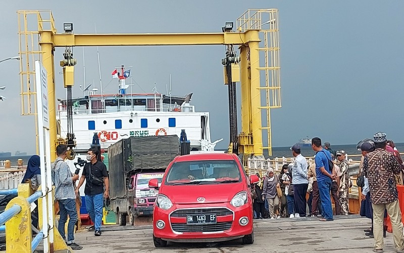Pelabuhan Roro Dumai-Rupat Kena Imbas Anjloknya Harga Sawit, Penumpang Susut 