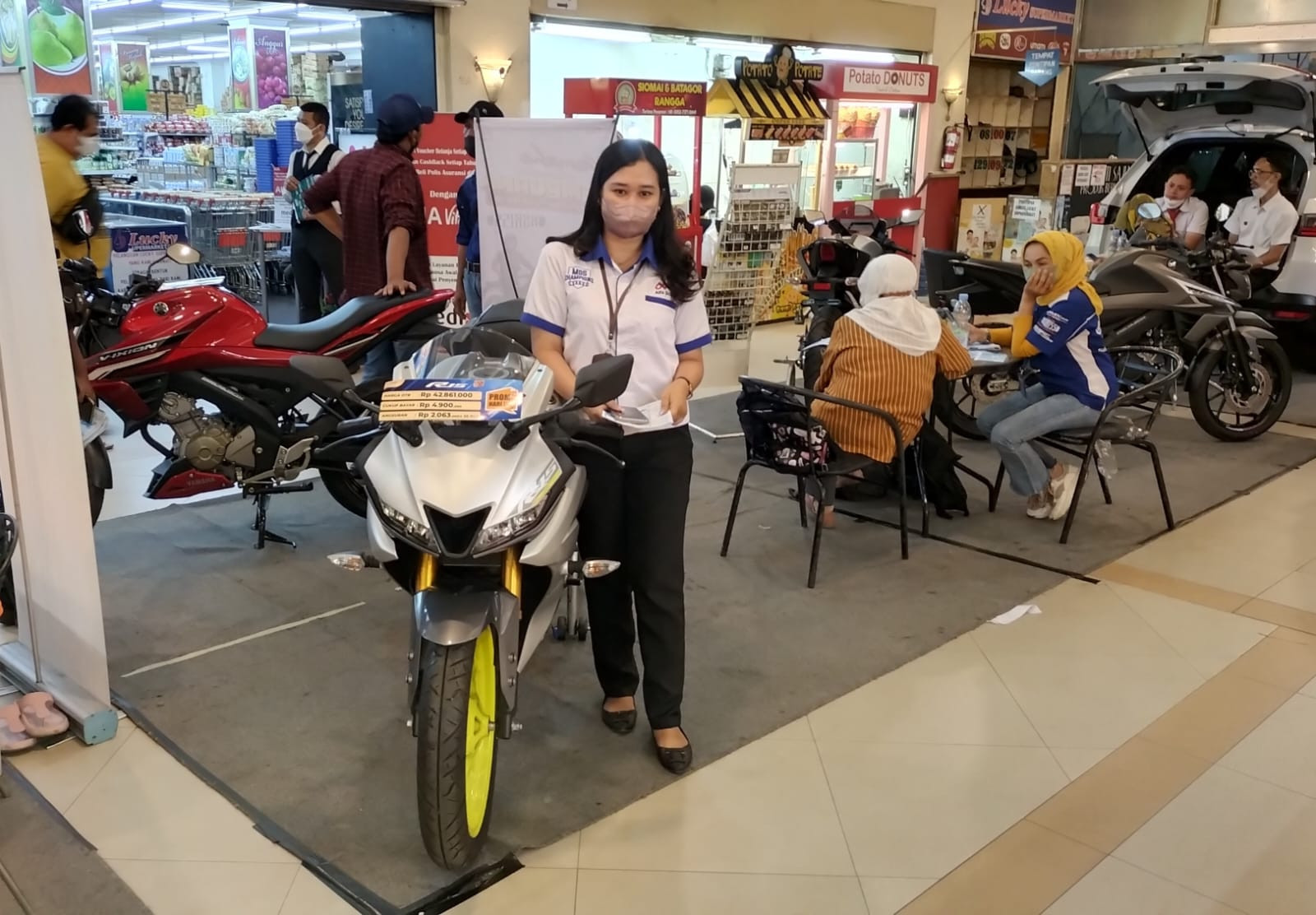 September Penuh Warna, Pameran Yamaha Di Mal Pekanbaru Turunkan Product Sport!